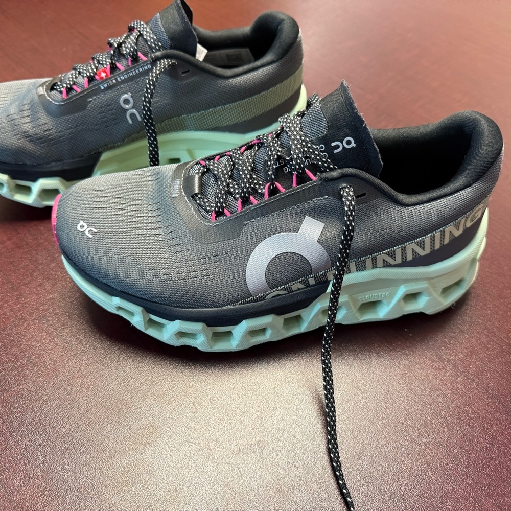 On Cloudmonster 2 Women’s Running Shoes - Picture 2 of 6